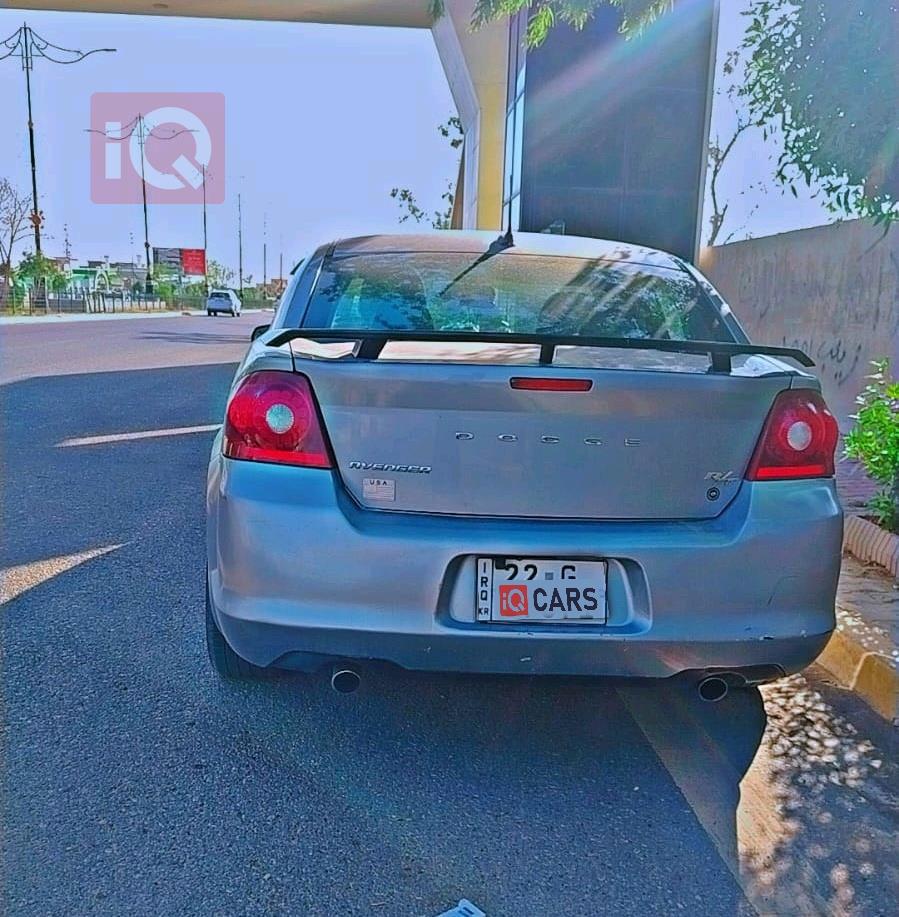 Dodge Avenger